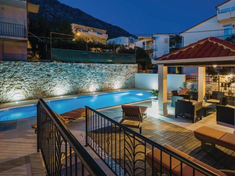 Vila Jadran Omiš Eksteriør billede