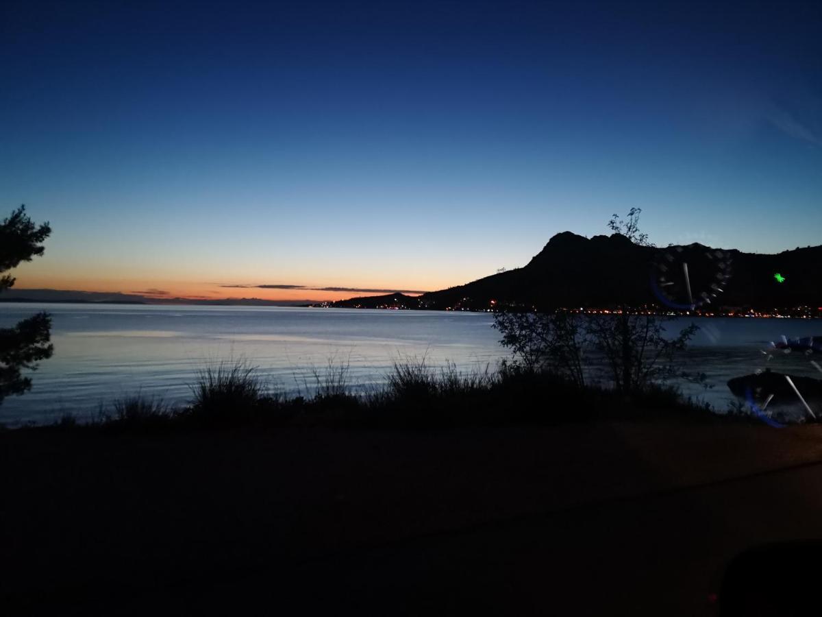 Vila Jadran Omiš Eksteriør billede