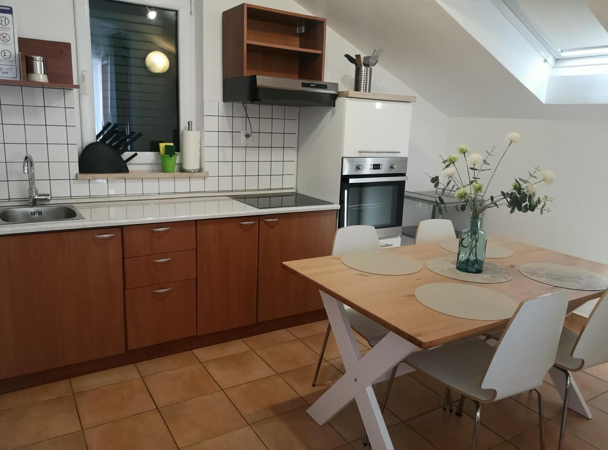 Vila Jadran Omiš Eksteriør billede